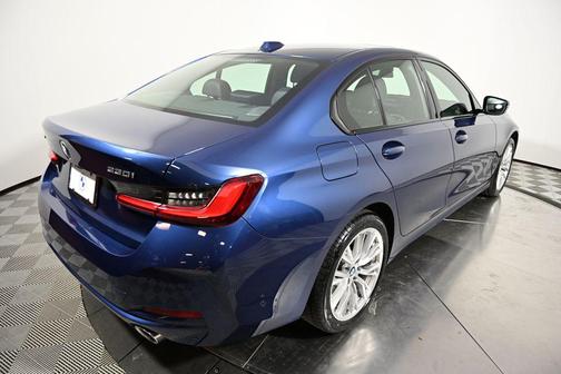 2023 BMW 330 xDrive