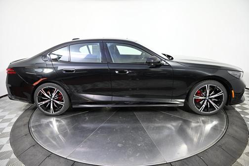 2026 BMW 530 i xDrive