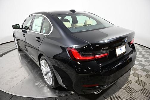 2026 BMW 330 xDrive NA