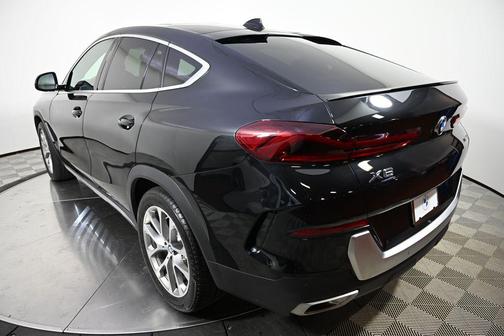 2023 BMW X6 xDrive40i