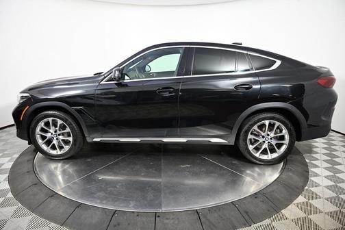 2023 BMW X6 xDrive40i