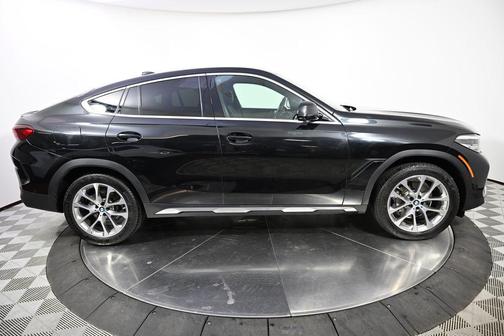 2023 BMW X6 xDrive40i