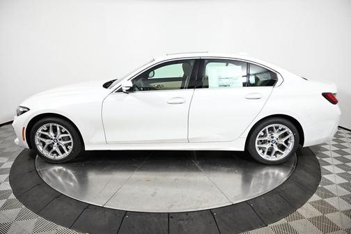 2026 BMW 330 i xDrive