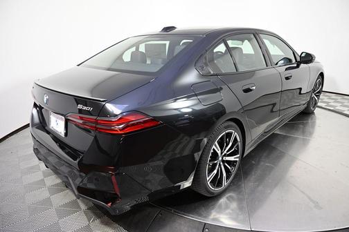 2026 BMW 530 i xDrive