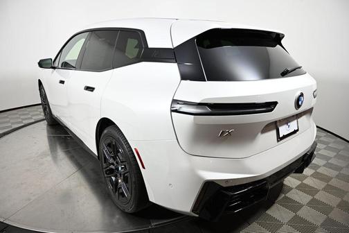 2026 BMW iX xDrive60