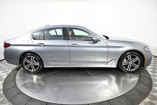 2023 BMW 530 i xDrive