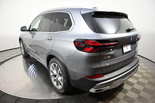 2026 BMW X5 PHEV xDrive50e