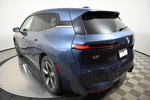 2026 BMW iX xDrive45