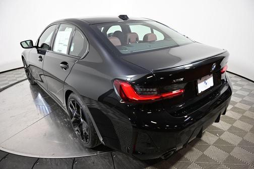 2026 BMW 330 i xDrive