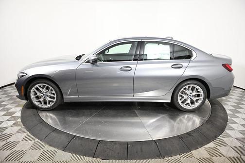 2025 BMW 330 i xDrive