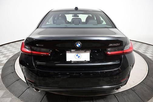 2025 BMW 330 i xDrive