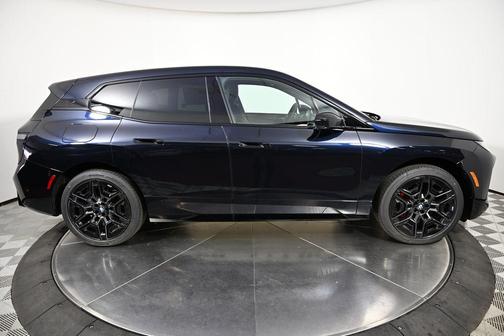 2026 BMW iX xDrive60