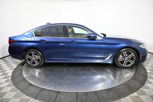 2022 BMW 530 i xDrive