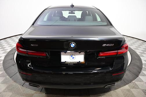 2023 BMW 540 i xDrive