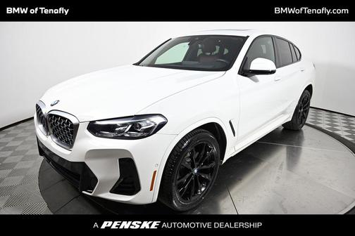 2023 BMW X4 xDrive30i
