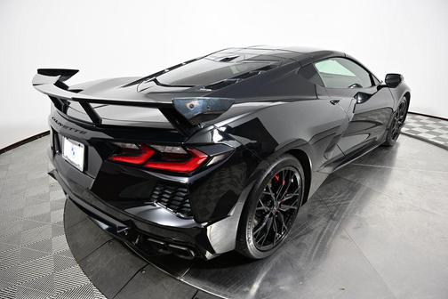 2025 Chevrolet Corvette Stingray w/2LT