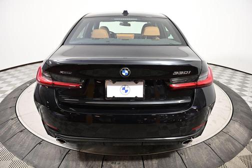 2025 BMW 330 i xDrive