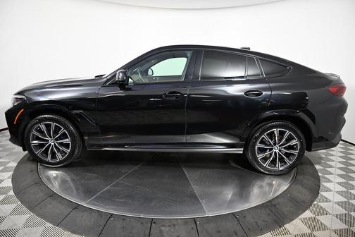 2022 BMW X6 xDrive40i