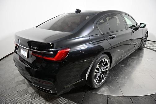 2020 BMW 750 i xDrive