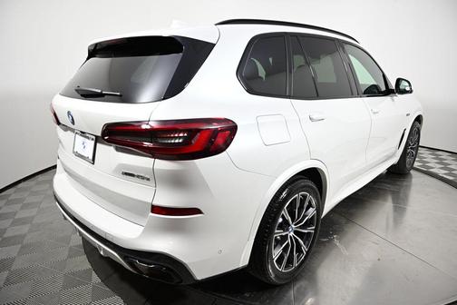 2023 BMW X5 PHEV xDrive45e