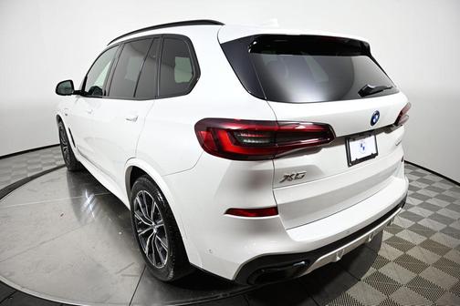 2023 BMW X5 PHEV xDrive45e