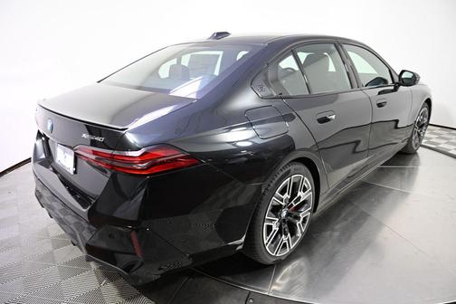 2026 BMW i5 xDrive40