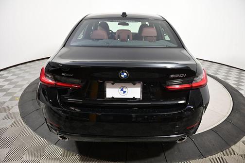 2025 BMW 330 i xDrive