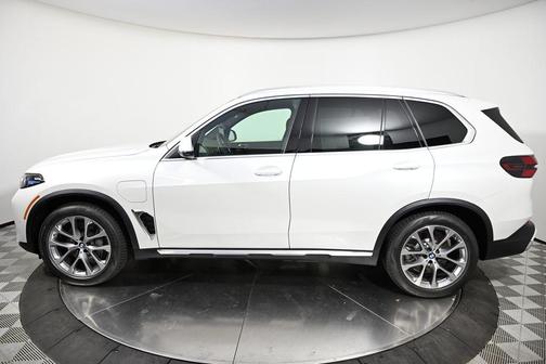 2026 BMW X5 PHEV xDrive50e