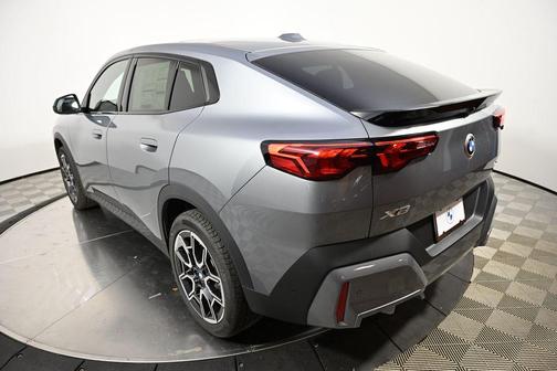 2025 BMW X2 xDrive28i
