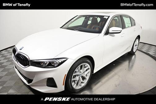 2025 BMW 330 i xDrive