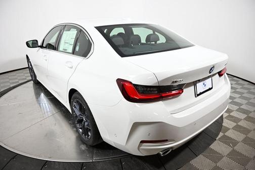 2026 BMW 330 xDrive NA