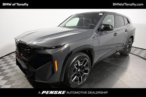 2025 BMW XM Base