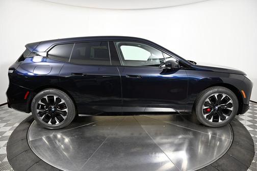 2026 BMW iX xDrive45