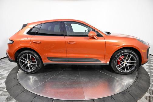 2024 Porsche Macan S