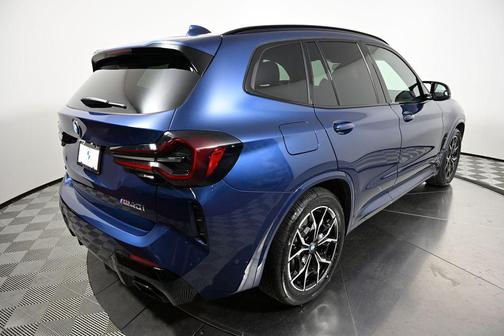 2023 BMW X3 M40i