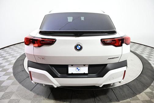 2025 BMW X2 xDrive28i