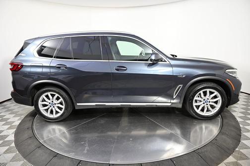 2022 BMW X5 PHEV xDrive45e