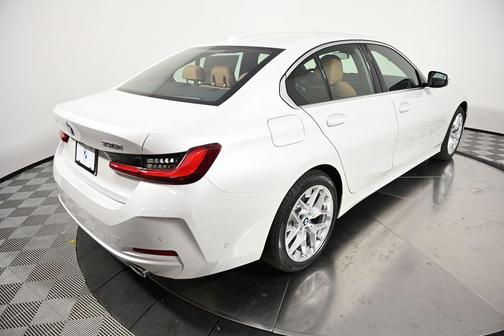 2025 BMW 330 i xDrive