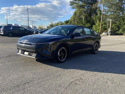 2025 Kia K4 EX