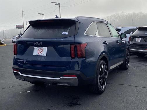 2025 Kia Sorento EX