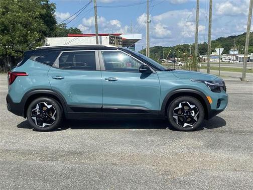 2025 Kia Seltos S