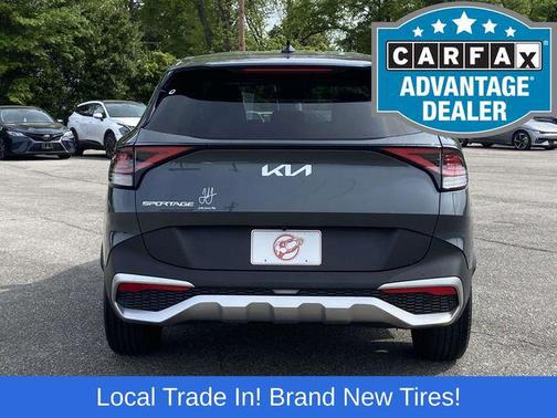 Gravity Gray 2023 Kia Sportage LX