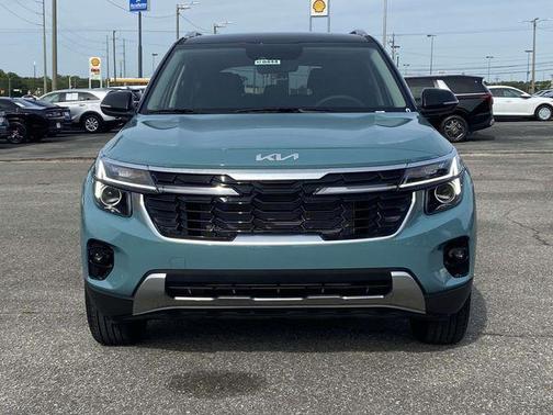 Pluton Blue/Black Roof 2026 Kia Seltos S