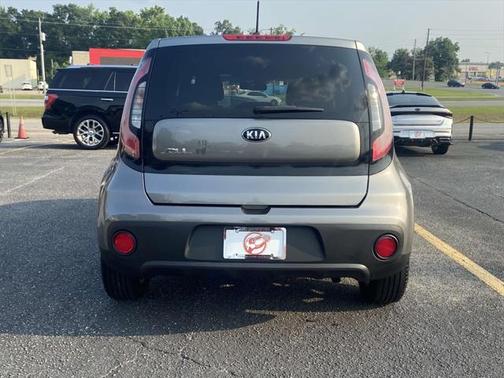 2018 Kia Soul Base