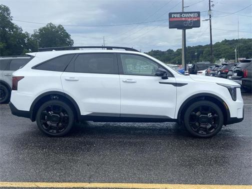 2025 Kia Sorento EX