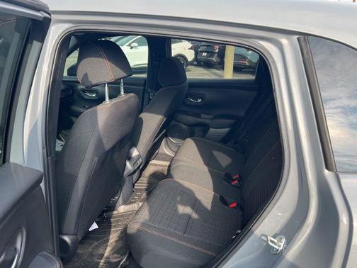 2025 Honda HR-V 2WD Sport