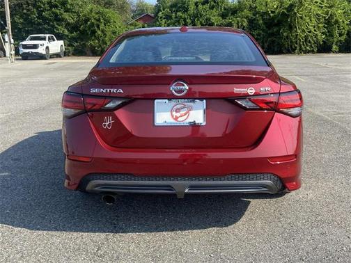 2022 Nissan Sentra SR