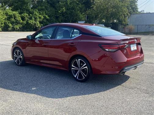 2022 Nissan Sentra SR