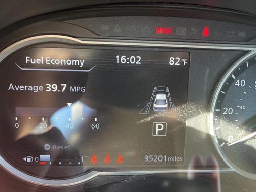 2023 Nissan Versa 1.6 S