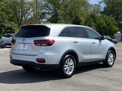 2020 Kia Sorento LX